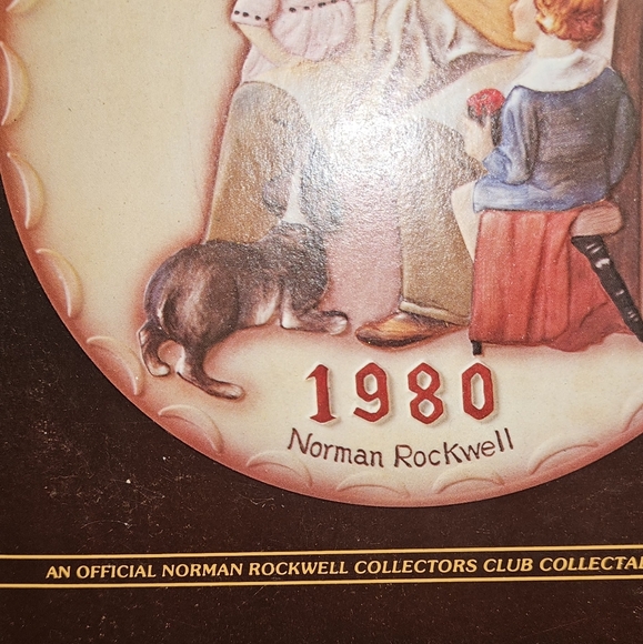 NORMAN ROCKWELL "The Toymaker" Porcelain Plate - 1980 1st Annual Collector Plate - Picture 4 of 9